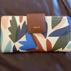 Fossil wallet